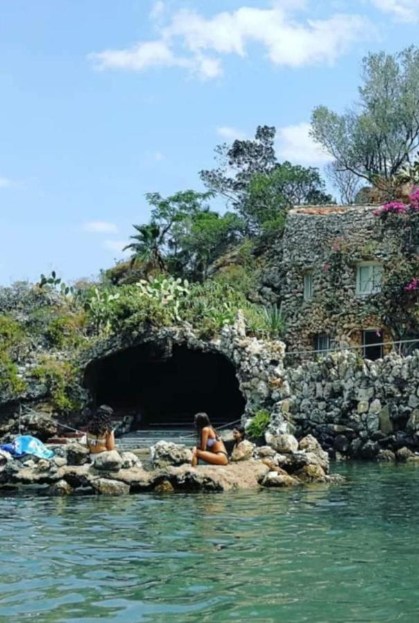 Sebastian House Casa Vacanze Giardini Naxos Dış mekan fotoğraf